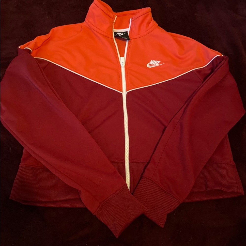 Nike tech sweater